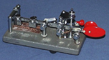 1945 Lightning Bug Deluxe